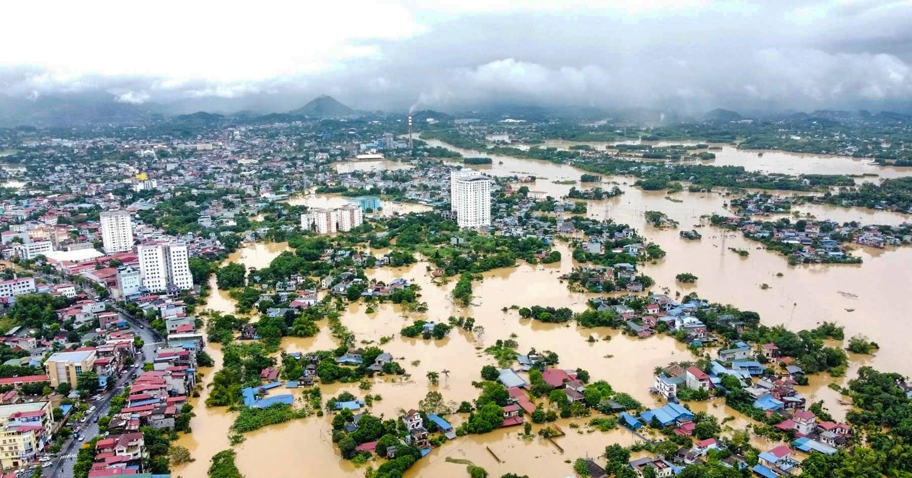 VIETMAP SOLUTIONS ĐỒNG HÀNH CÙNG CỘNG ĐỒNG, CHUNG TAY CỨU HỘ MIỀN BẮC MÙA MƯA LŨ